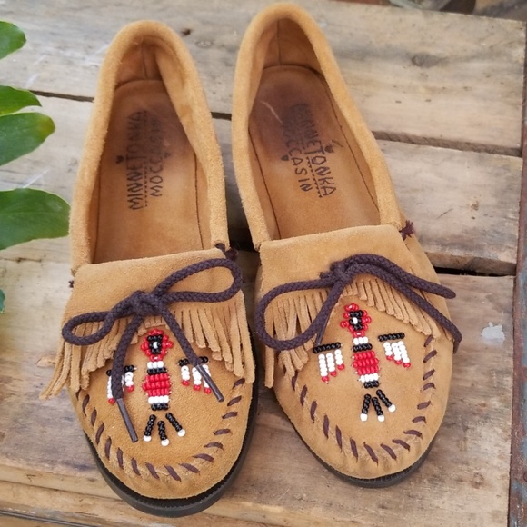 Minnetonka Shoes - Minnetonka Moccasins, Tan, Size 8, EUC